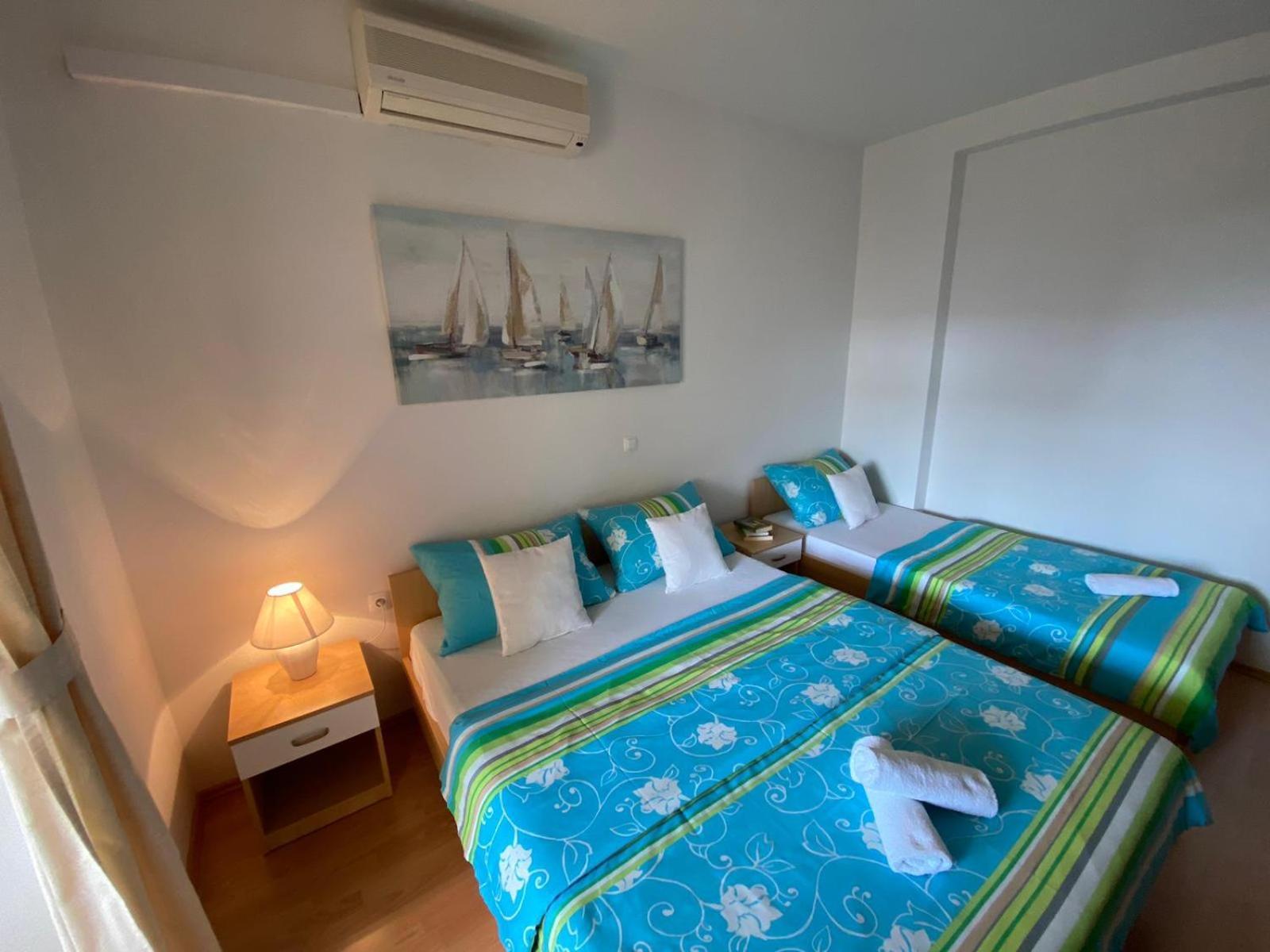 Apartments Kovac Makarska Room photo